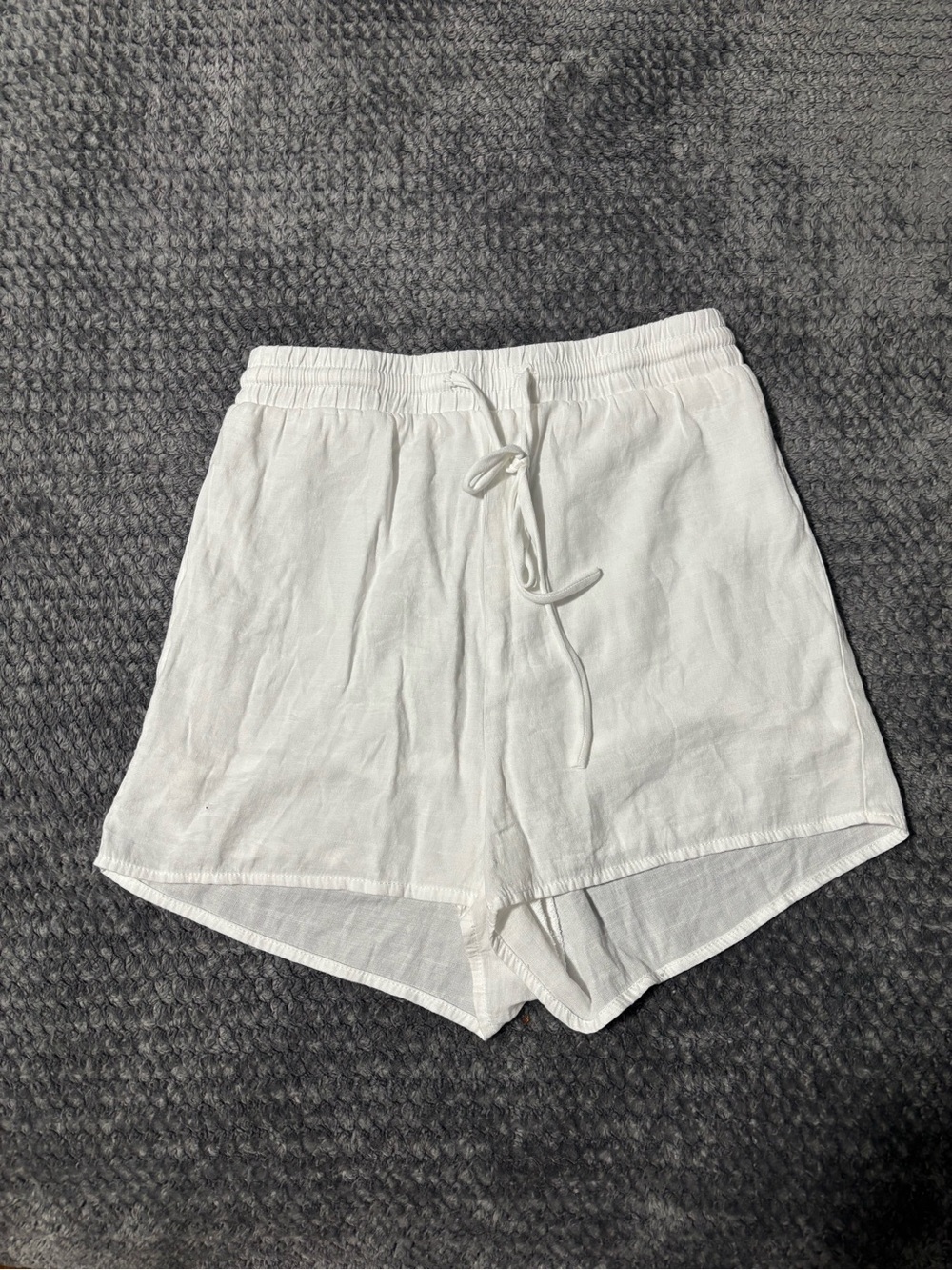 Princess Polly Women's White Drawstring elastic waistband Shorts Size 4